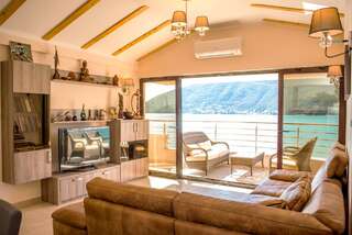 Апартаменты Lux apartman Twins Херцег-Нови Апартаменты Делюкс-11