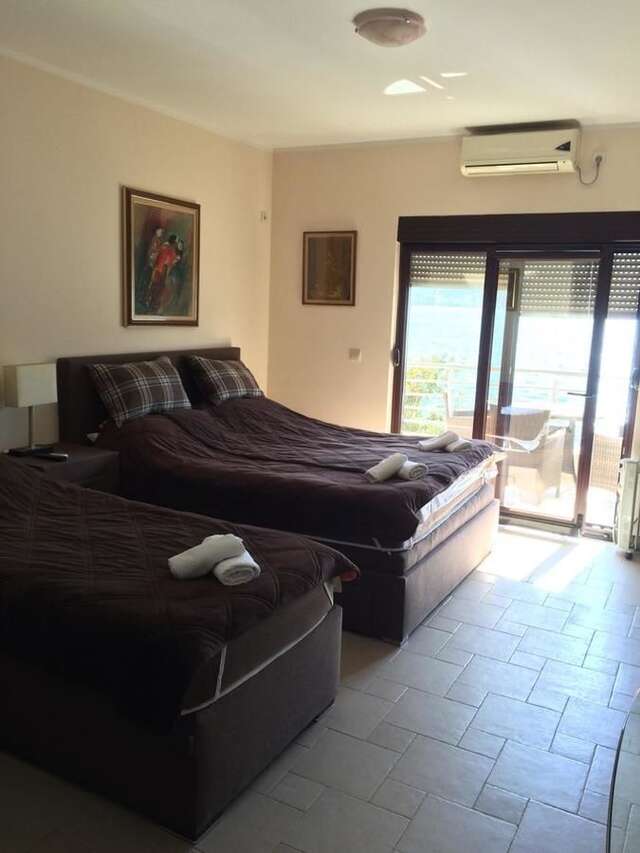 Апартаменты Lux apartman Twins Херцег-Нови-11